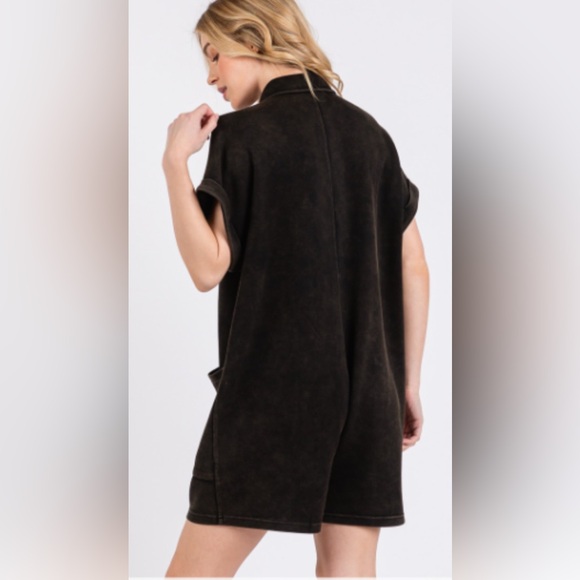 SCUBA fabric ROMPER by Sewn and Seen - Picture 2 of 6